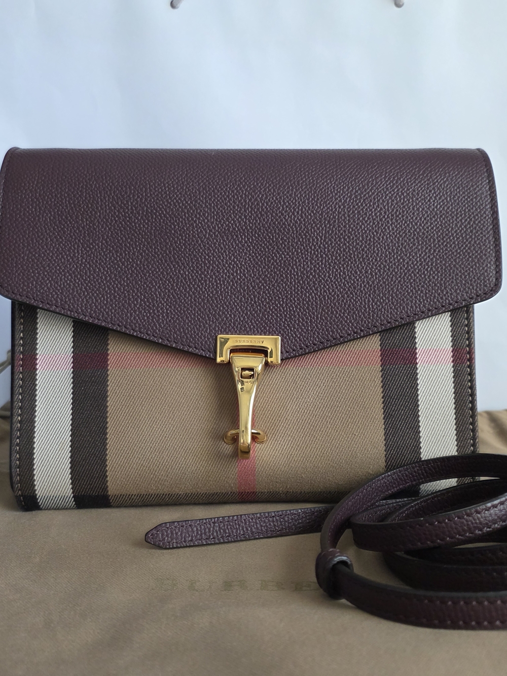 Burberry Small Macken House Check Derby Leather